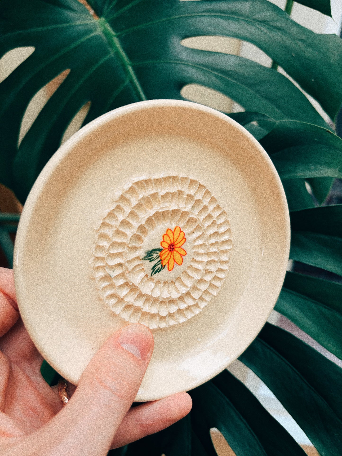 Sunny Blooms Grater